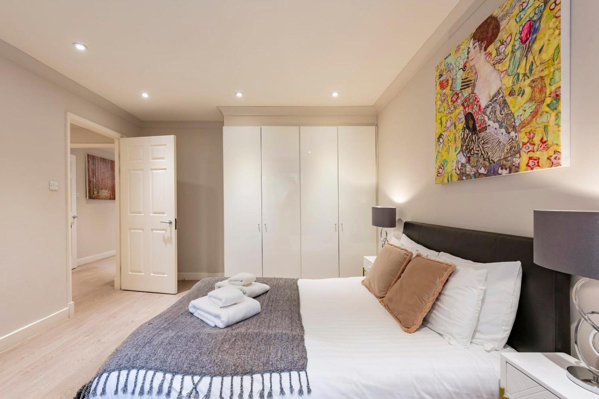 Beautiful 2-bed Flat-hosted By Sweetstay Apartament *